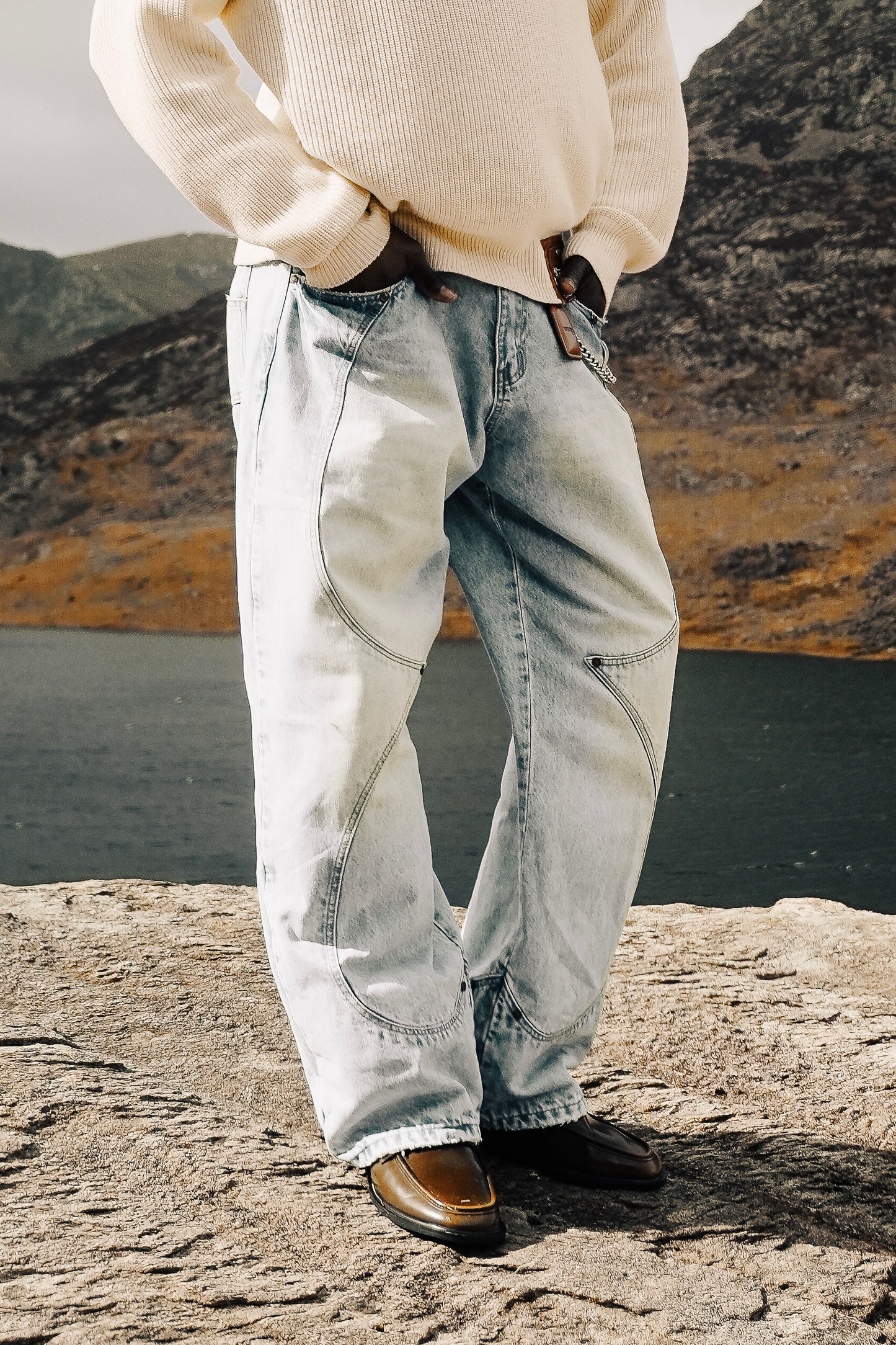 Lost Chapter Faded Jeans