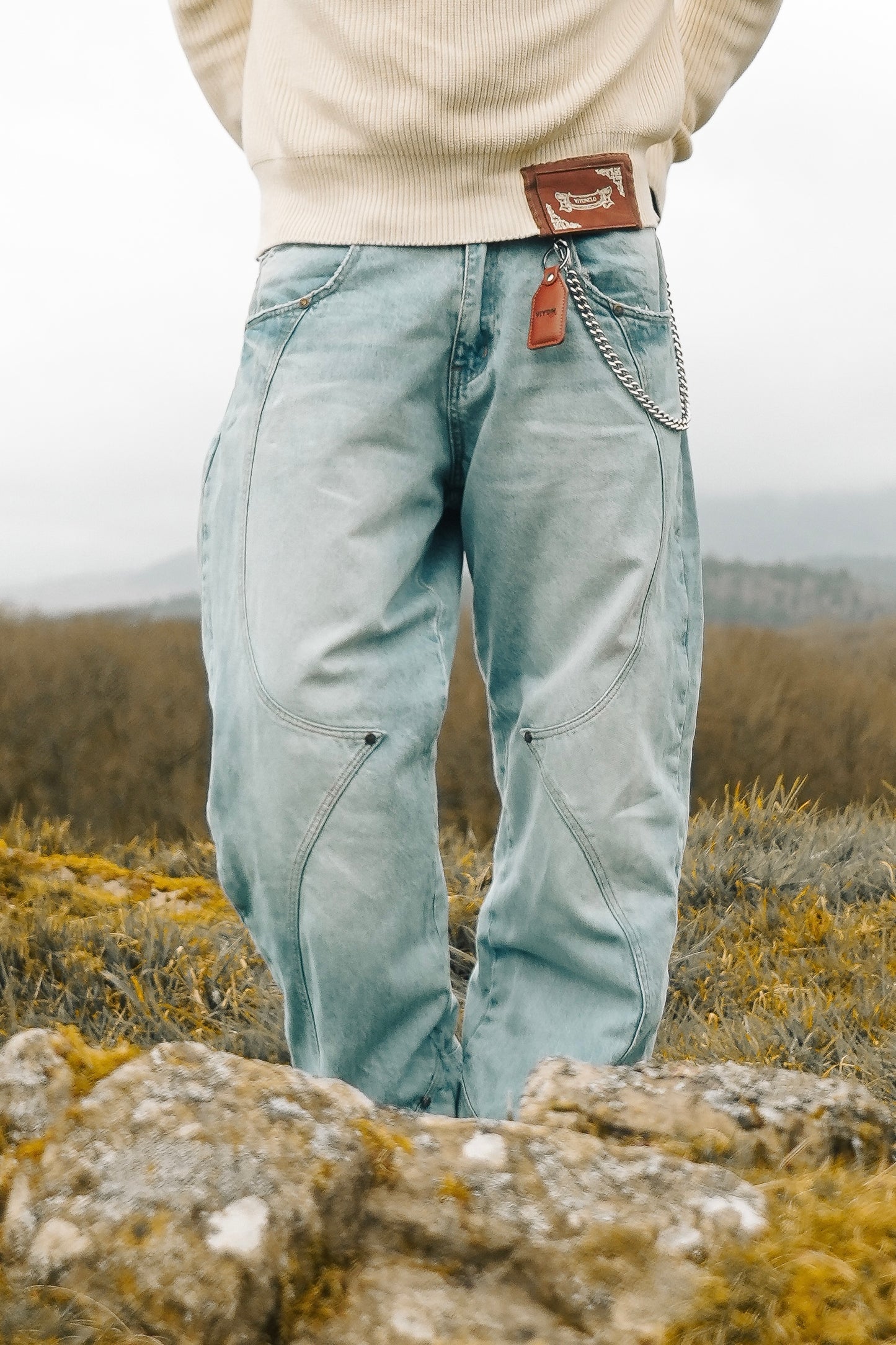 Lost Chapter Faded Jeans
